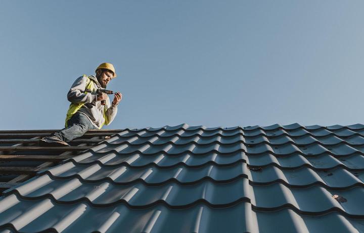 Réparation et rénovation de toiture, Étréchy